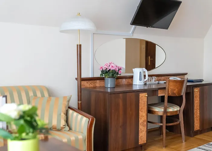 Zespol Dolina Bialego - Pan Tadeusz Закопане