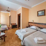 Bed & Breakfast Zespol Dolina Bialego - Pan Tadeusz 3*