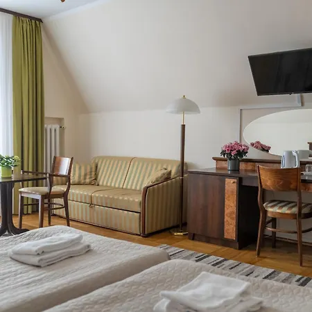 Frühstückspension Zespol Dolina Bialego - Pan Tadeusz Zakopane