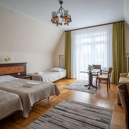 Zespol Dolina Bialego - Pan Tadeusz B&B 자코파네