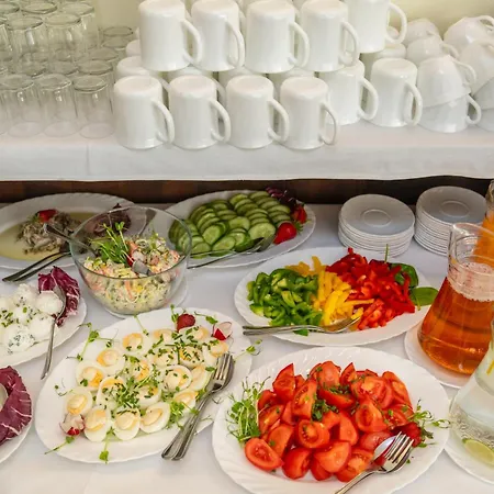 Telimena Bed & Breakfast 3*