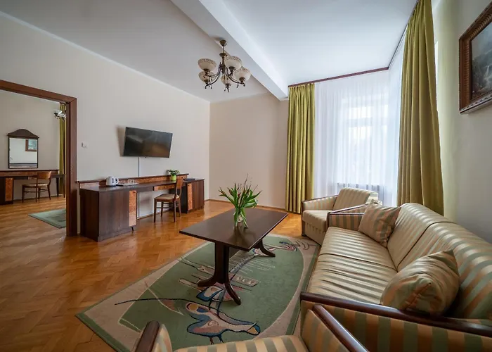 Zespół Dolina Białego - Pan Tadeusz Nocleg ze śniadaniem Zakopane